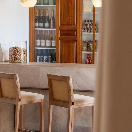 Ynaira Hotel & Spa Аріань Екстер'єр фото