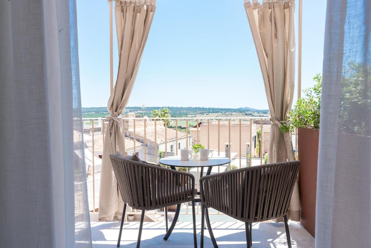 Ynaira Hotel & Spa Аріань Екстер'єр фото