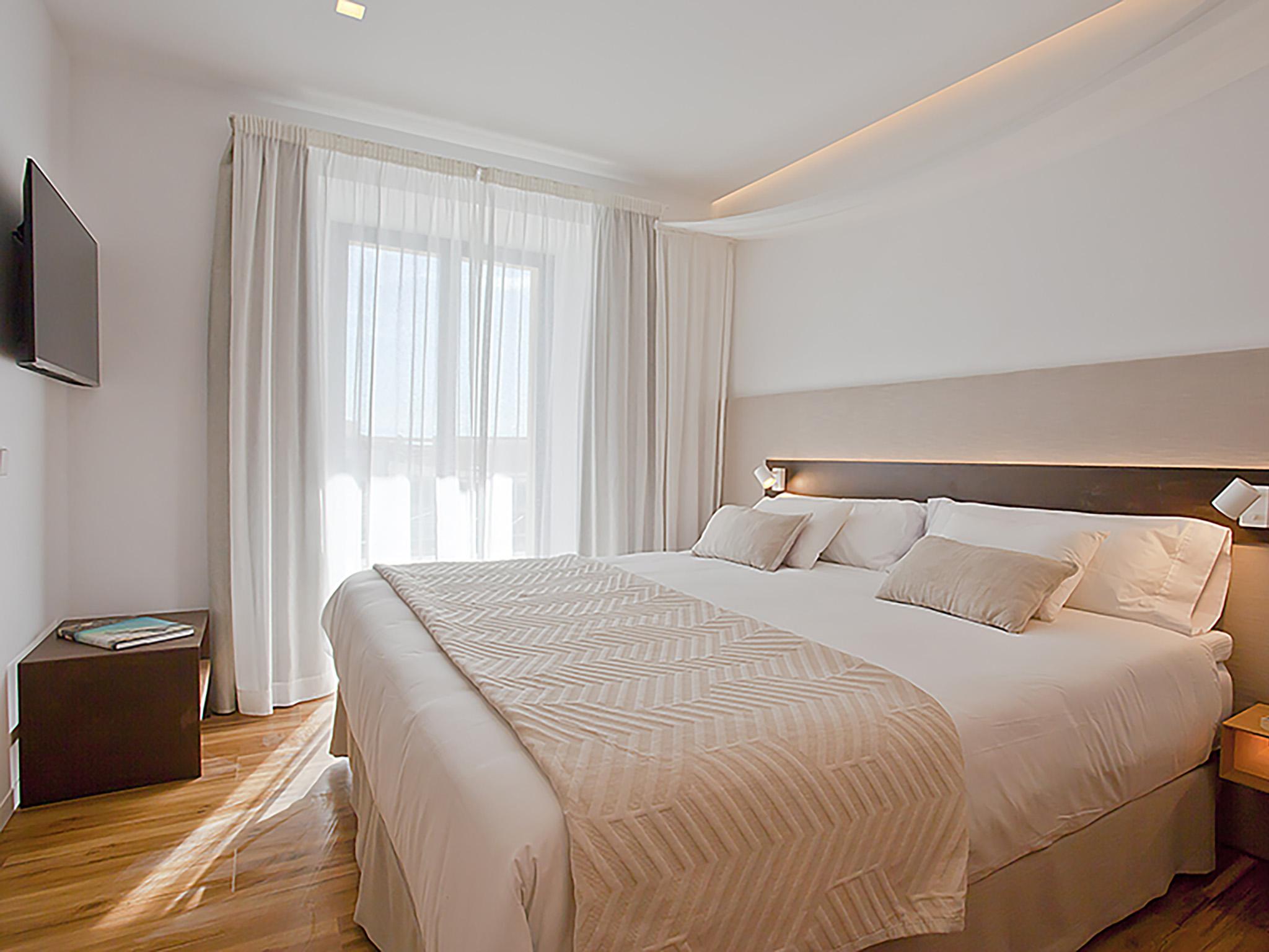 Ynaira Hotel & Spa Аріань Екстер'єр фото